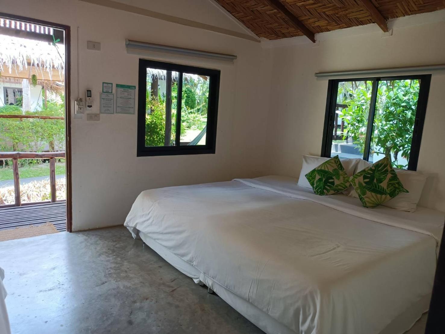 Sarana Bungalows (Adults Only) Baan Tai Dış mekan fotoğraf